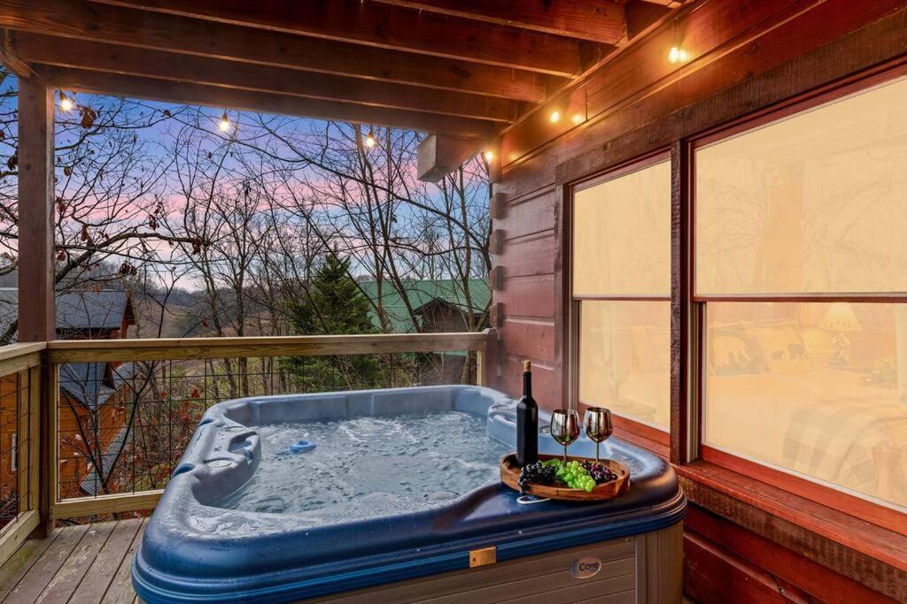 A Moment Inn Time Pigeon Forge Kültér fotó